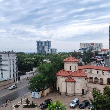 Квартира на 10-й фонтана Apartment Одеса Екстериор снимка